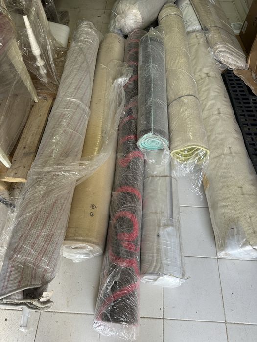 Lote de 16 carpetes novas