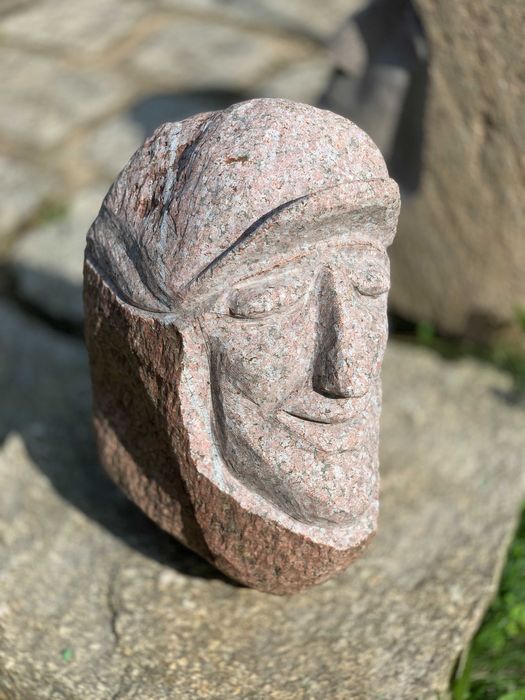 Rzeźba - Kamień - wys-37 cm