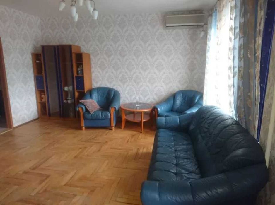 Продається 3-и кімнатна квартира  вул. ТОВАРИСЬКА 3/10