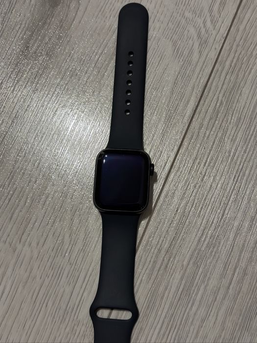 Apple Watch SE 3 40mm Cellular 100% kondycja baterii