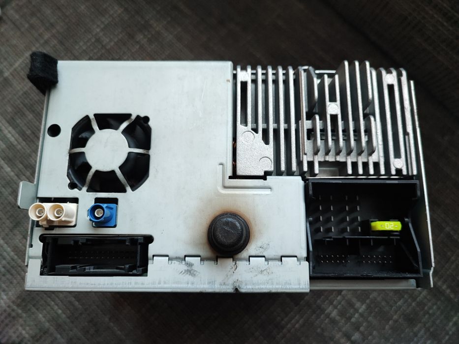 VW Touareg radionawigacja