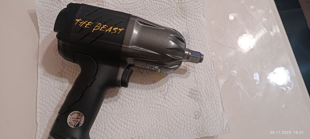Продам .Ударный гайковерт RODCRAFT 1/2″ ., крутящий момент 1250