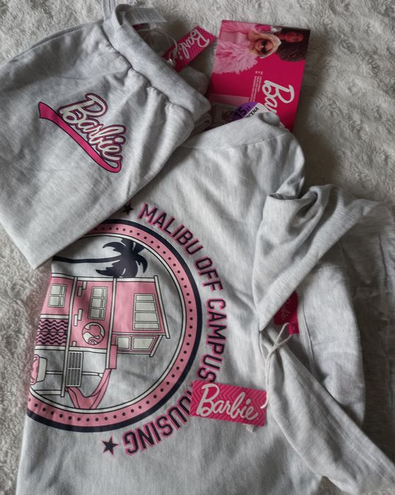 Barbie Mathel Nowa bluza rozm. M Prezent na święta
