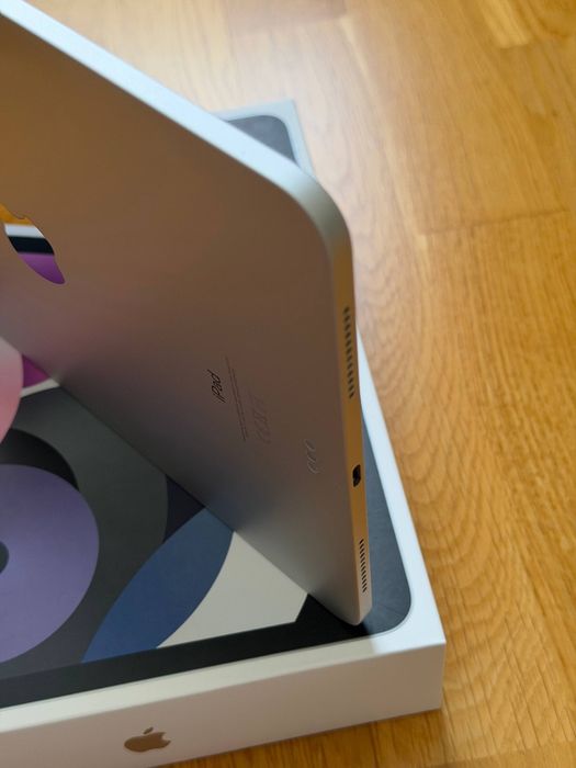 iPad Air 4 , silver 64gb