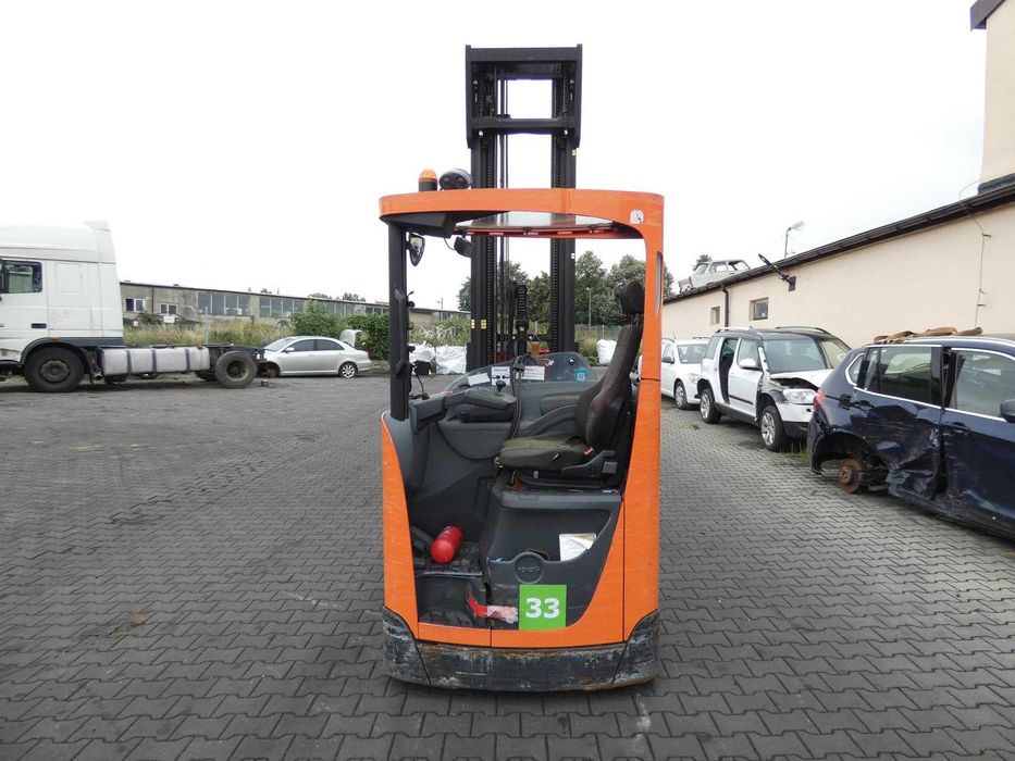 Wózek Widłowy Boczny MODEL BT BRE 160K