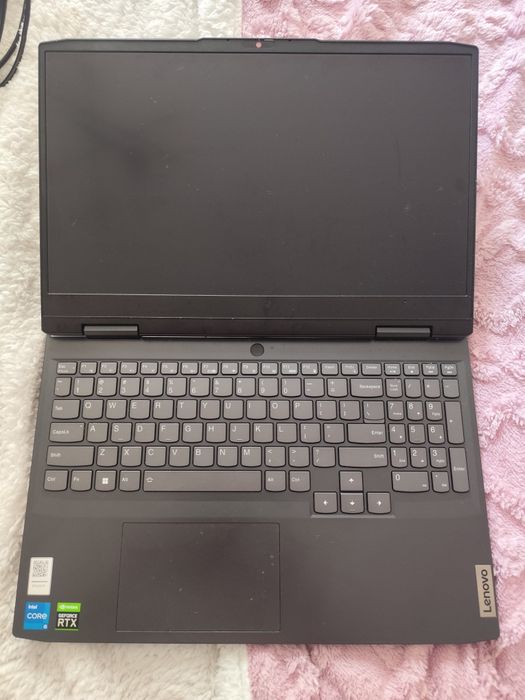 Lenovo IdeaPad Gaming 3 15IAH7.
