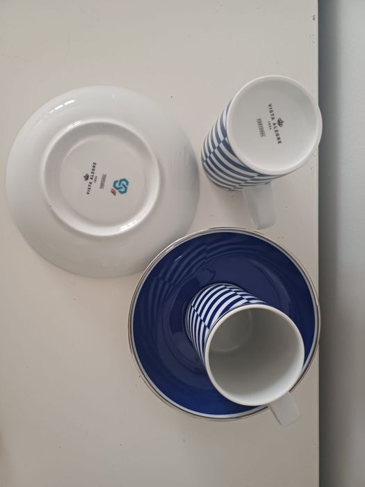 Conjunto de Chávenas Vista Alegre – Edição Limitada em Parceria com a