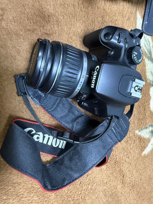 Фотоапарат Canon EOS 1000D 18-55 KIT