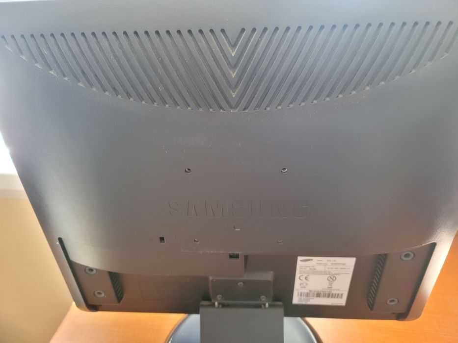 Монітор Led 19 Samsung 931c