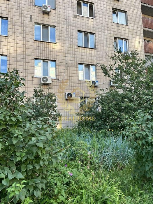 Продаж кімнати в гуртожитку з ремонтом Райдужний масив