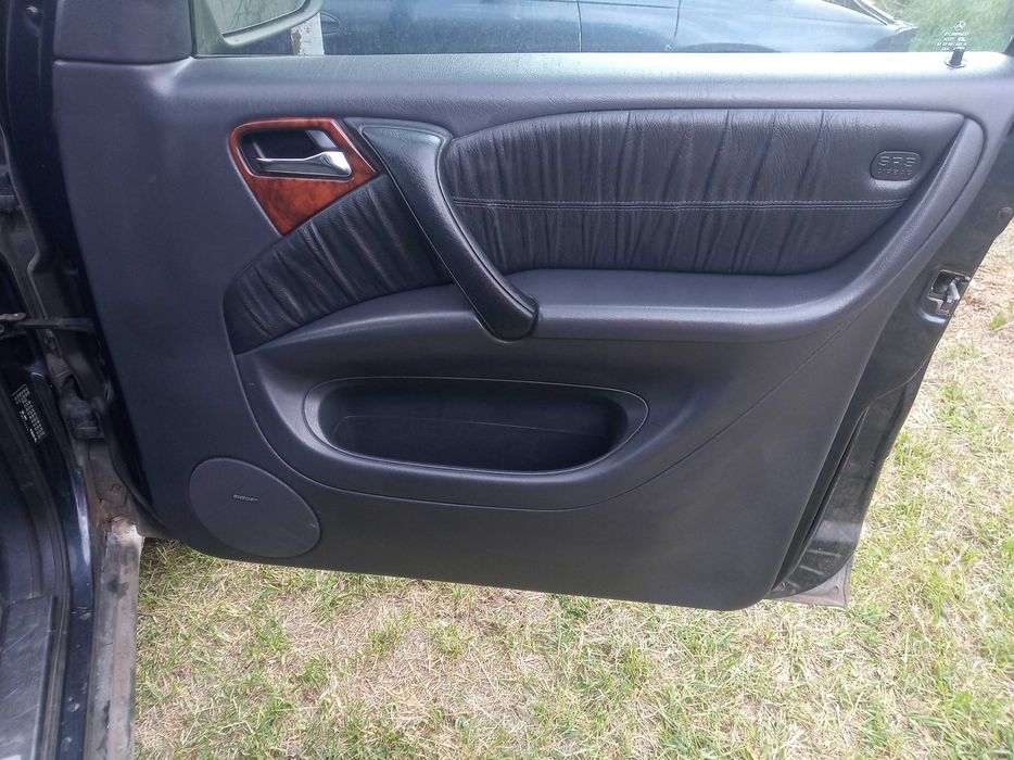 Разборка Mercedes-Benz ML 270 300 320 400 4MATIC W163 W164