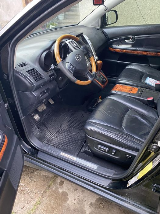 Продам Лексус 330.