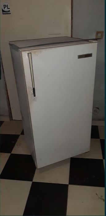 Lodówka PRL  - na działkę, budowę do garażu, sprawna
