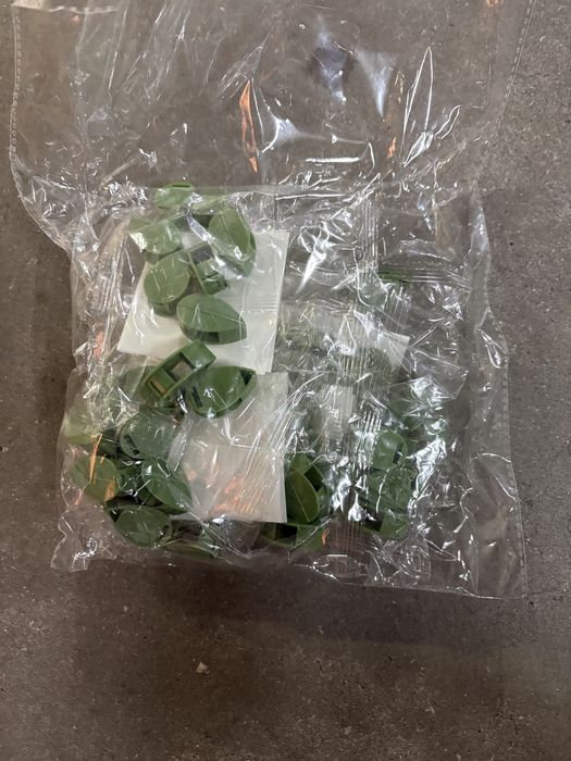 Molas para fixação de plantas trepadeiras. 50unidades
