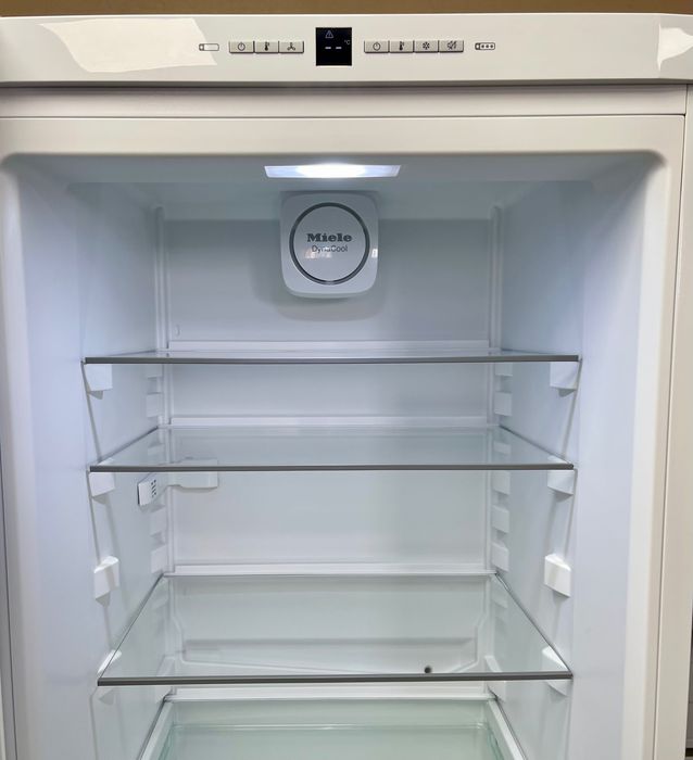 Холодильник Miele