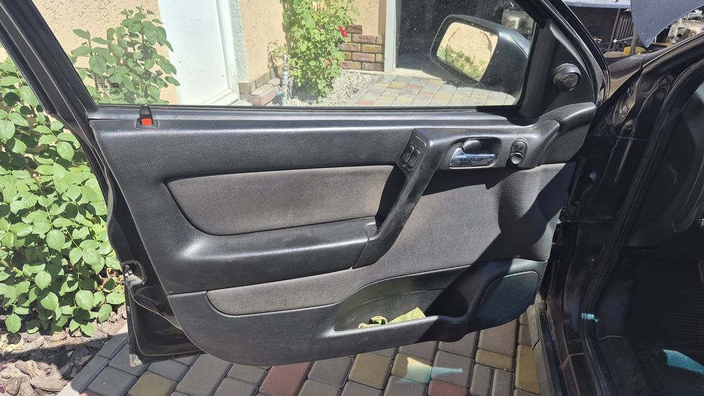 Opel Astra G Опель Астра Джи Седан  1.6  Z16XEP  2008 год  По кускам Запчасти