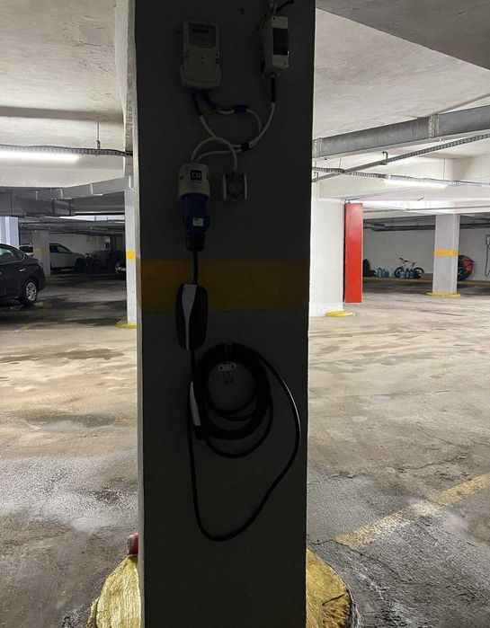 Продаж паркомісця на Поділлі