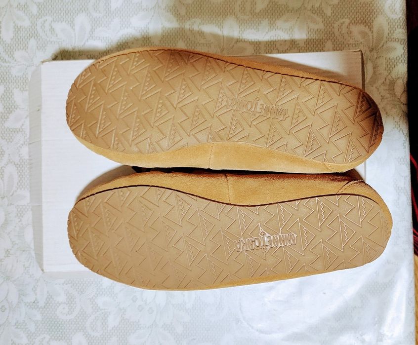 Мокасини-сліпони Minnetonka для жінок.Розмір 10.