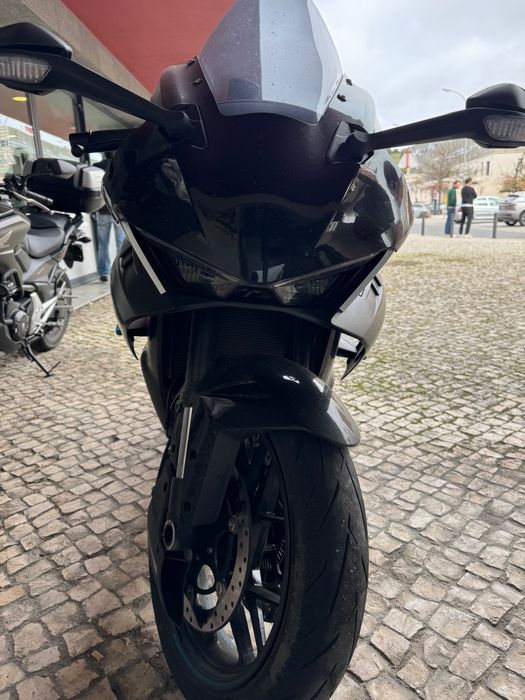 CFMOTO 675SRR – Baixa km, peças originais e extras