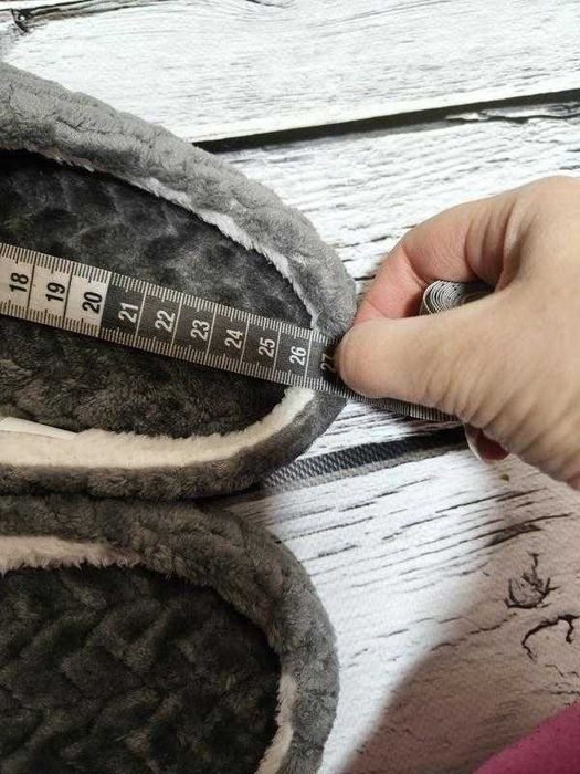 Теплі 26 см чоловічі домашні тапочки шльопанці кімнатні