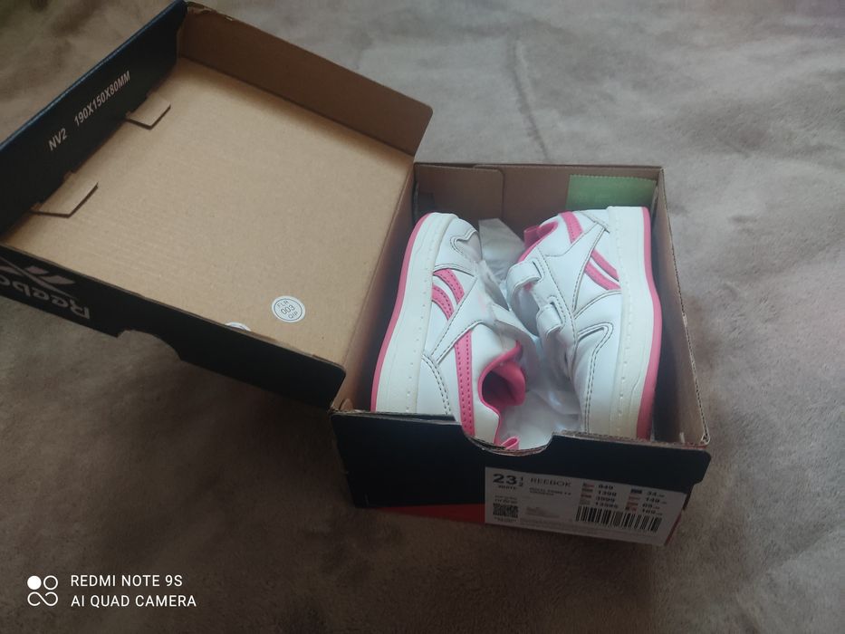 Buty dziewczęce REEBOK - rozm.23 1/2