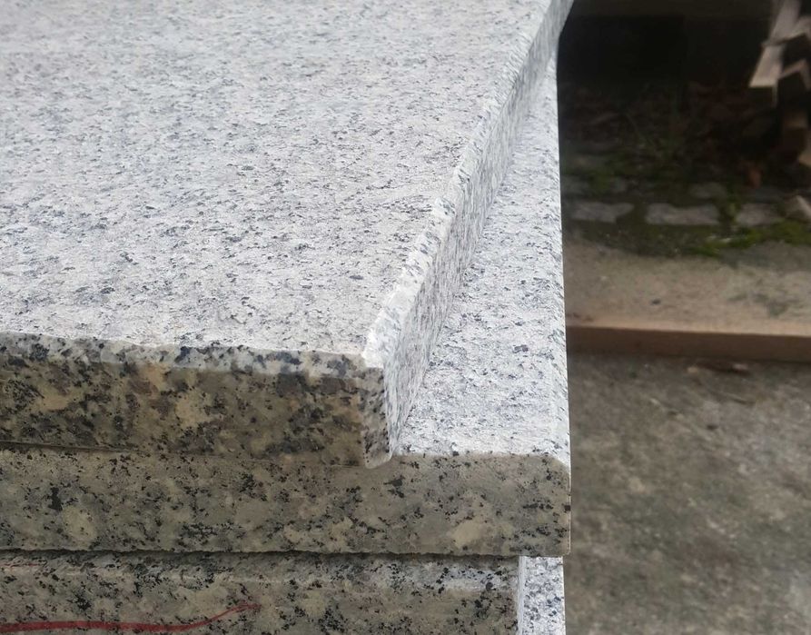 Schody stopnie granitowe gr. 3cm szare szary Strzegom