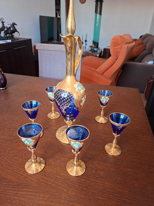 Conjunto de copos de vidro de murano