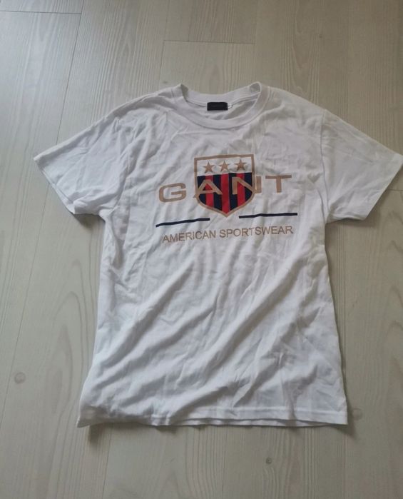 T-shirt Gant (tamanho S)