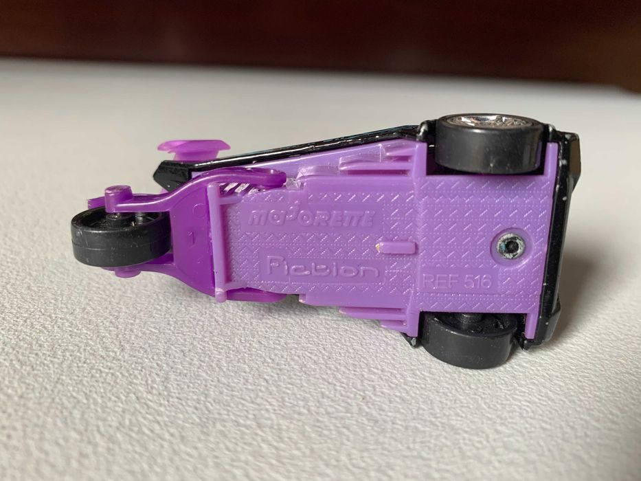 Carrinho Majorette Fiction (REF 516)