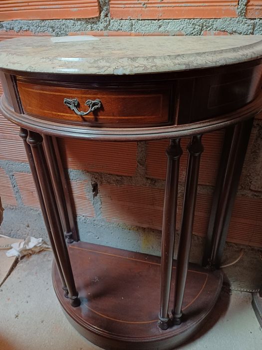 Credencia para  hall