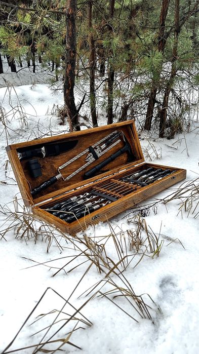 Подарочный набор шампуров в деревянном кейсе