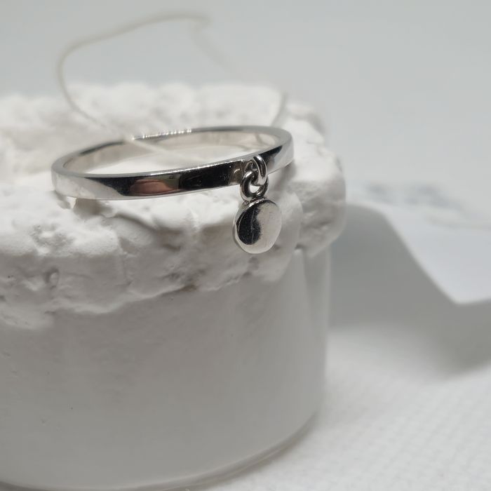 Каблучка з білого золота. Нова. Бренд Sova.