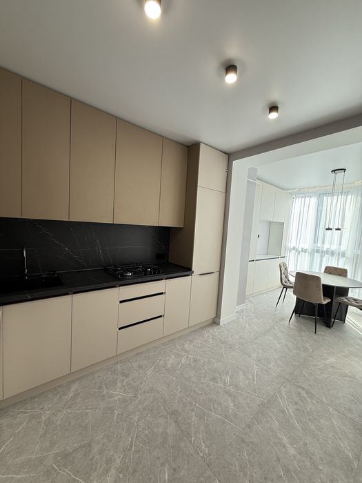 Красуня під ялинку! ЖК Софія Резиденс, Щаслива 63