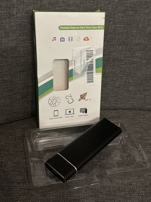 Внешний жесткий диск (переносной) на 2 TB