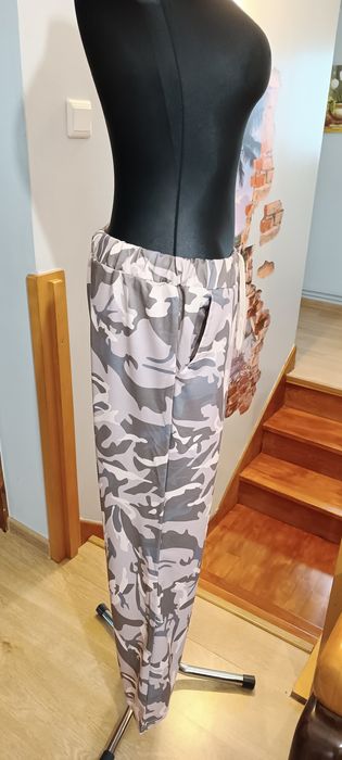 Piżama Dres Damski z Kieszeniami Dwuczęściowy Moro Morelowy r. XL Nowy