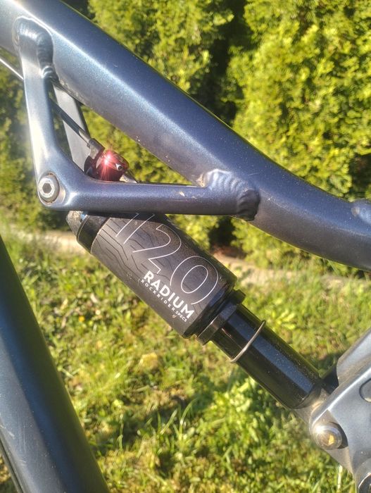 Witam. Sprzedam rower rock rider 100s.Rama L. Koła 29'