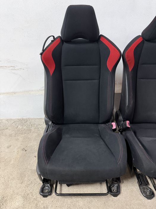 Conjunto de bancos TOYOTA GT86
