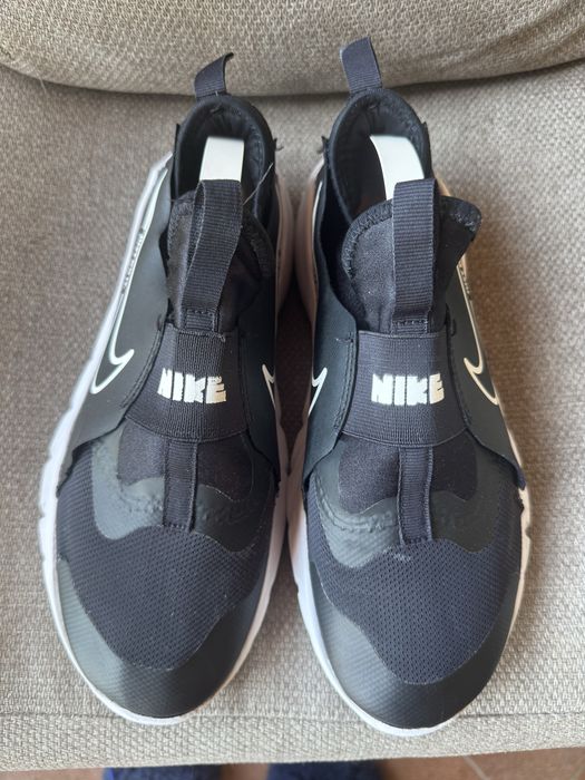 Оригінальні кросівки Nike Flex Runner