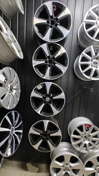 Диски R17 5*112 Skoda Octavia A8 passat