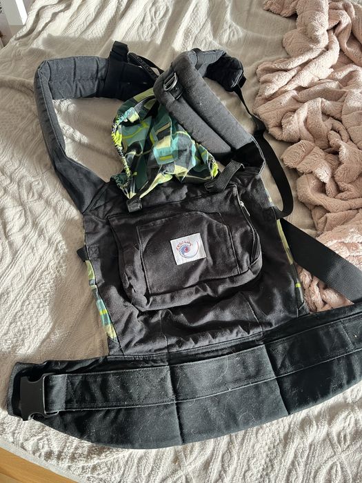 Ергорюкзак ergobaby