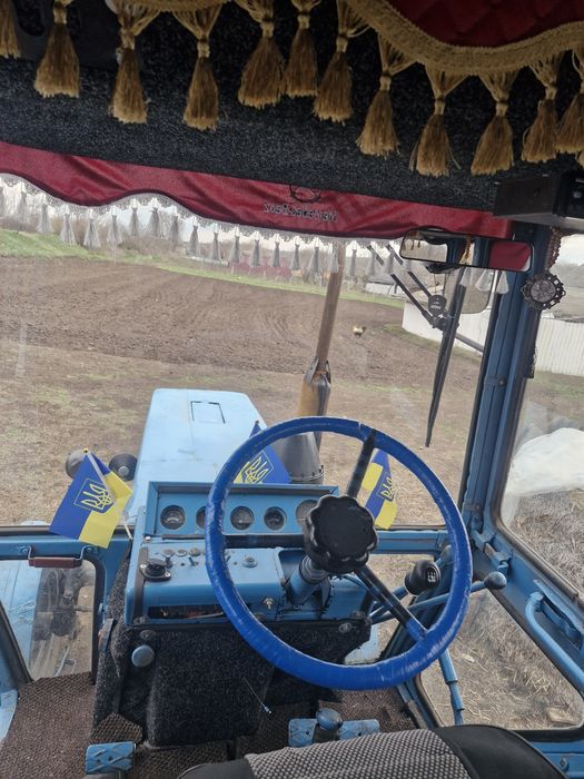 Продам трактор мтз 82