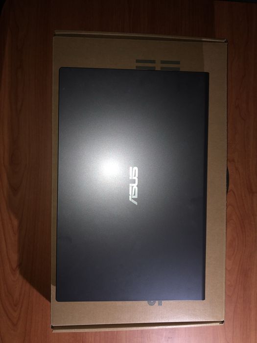 Portátil ASUS F515E