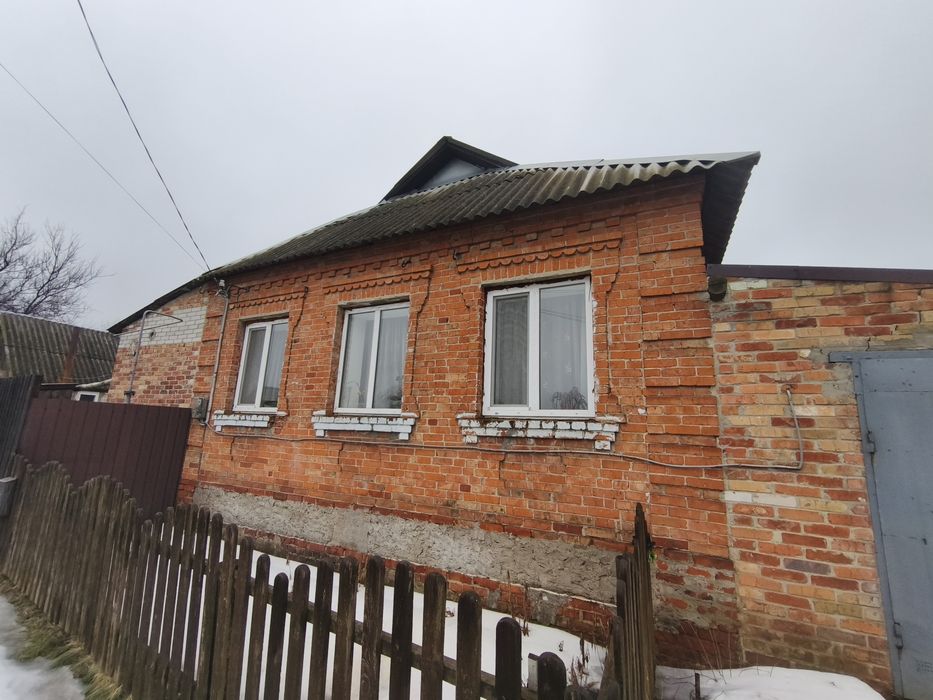 Продам гарний будинок з ремонтом с. Бездрик 10 км від Сум