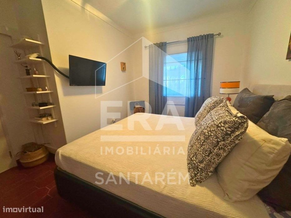 Moradia inserida num lote de 567,30 m²