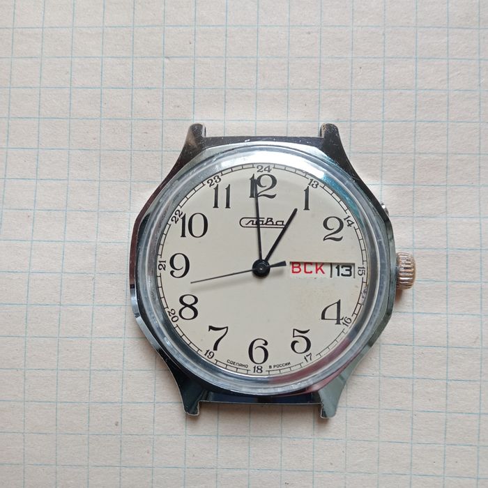 Продам наручные часы Слава