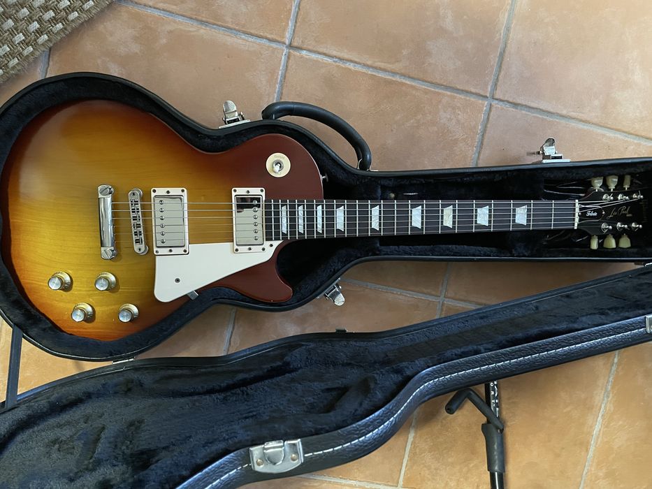 Gibson Les Paul Tribute