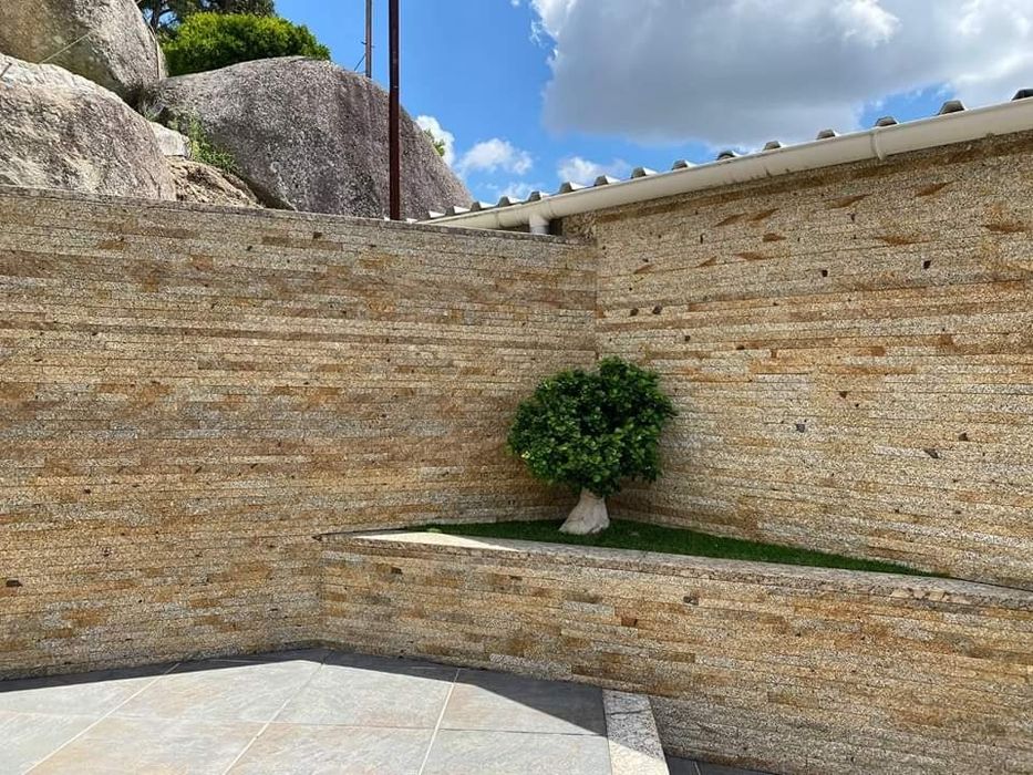 Tiras de Granito Amarelo
