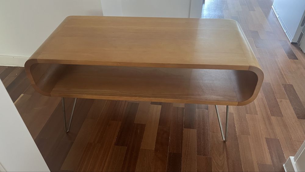 Mesa de tv habitat - descontinuada