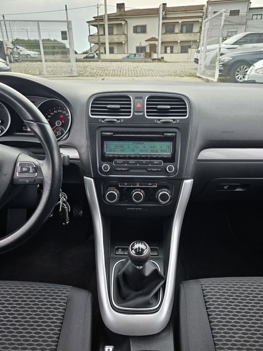 VW Golf Variant 1.6 TDI Nacional