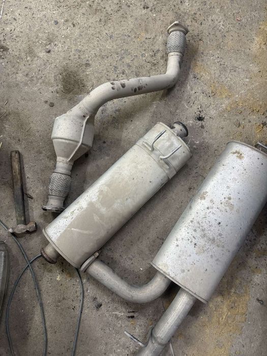Вихлопна система на Рено Мастер2,ОпельМовано2 ,2.3дизел